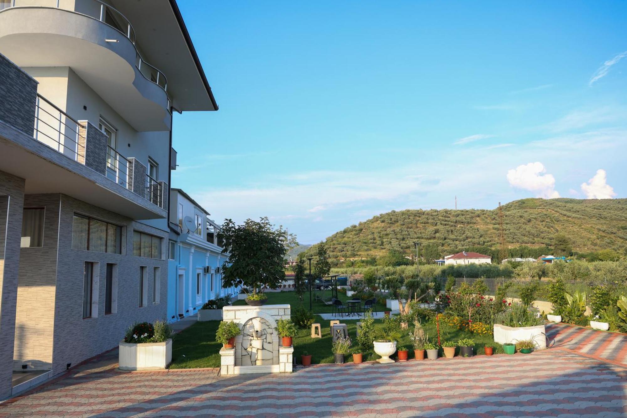 Hanna & Solei Hotel Berat Exterior photo